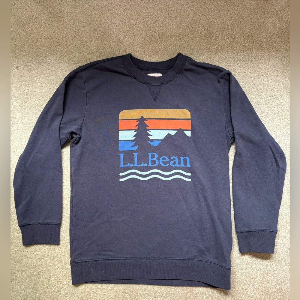 Ll Bean crewneck sweatshirt Boys M. Navy